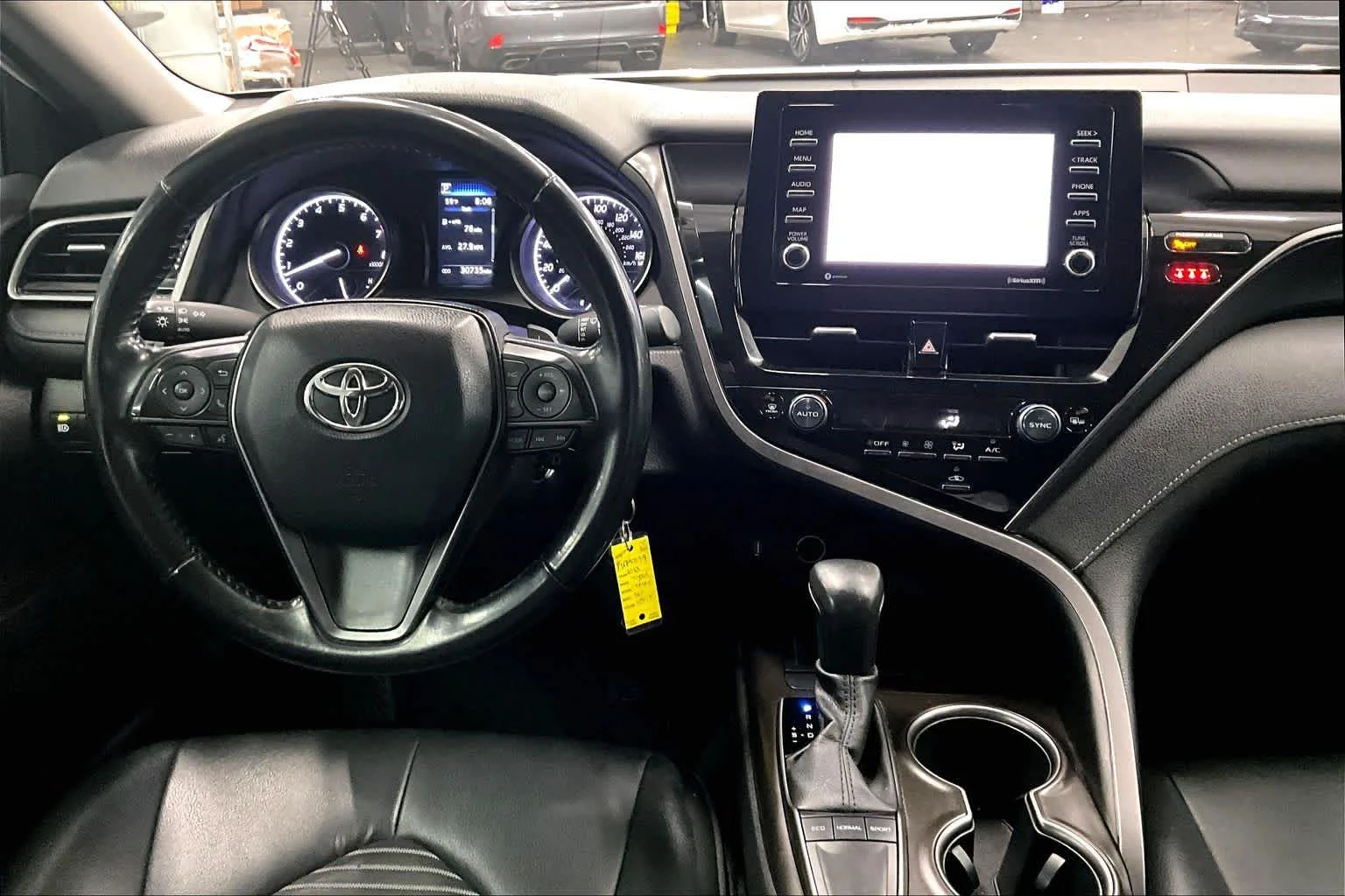 Used 2023 Ice Cap Toyota SE image 16