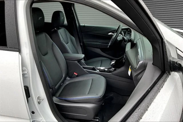 New 2026 Summit White Buick Sport Touring image 11
