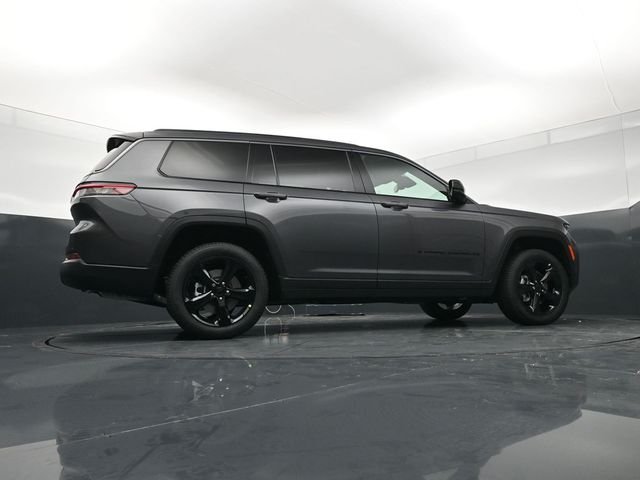 New 2026 Baltic Gray Metallic Clear-Coat Exterior Paint Jeep Limited image 24