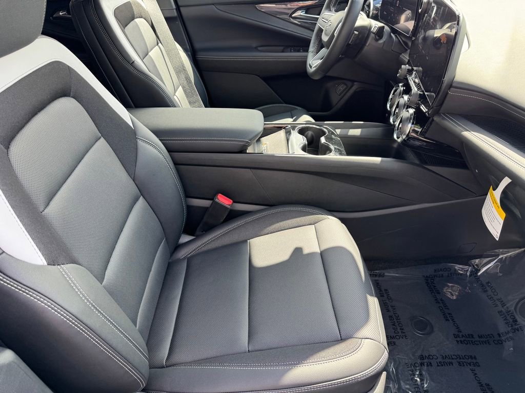 2026 Chevrolet Blazer EV LT - Photo 8