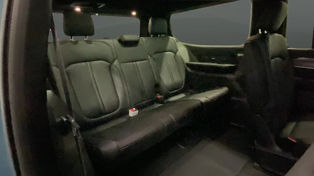 New 2026 Steel Blue Exterior Paint Jeep Limited Altitude image 26