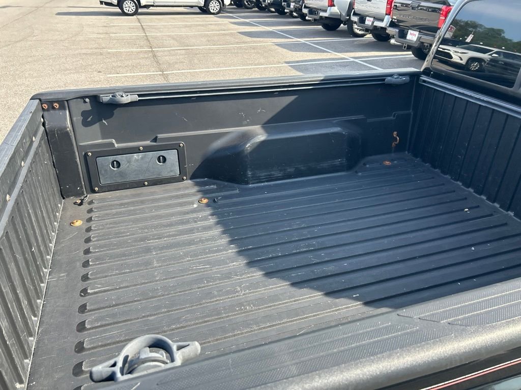 Used 2015 Black Toyota Base image 8