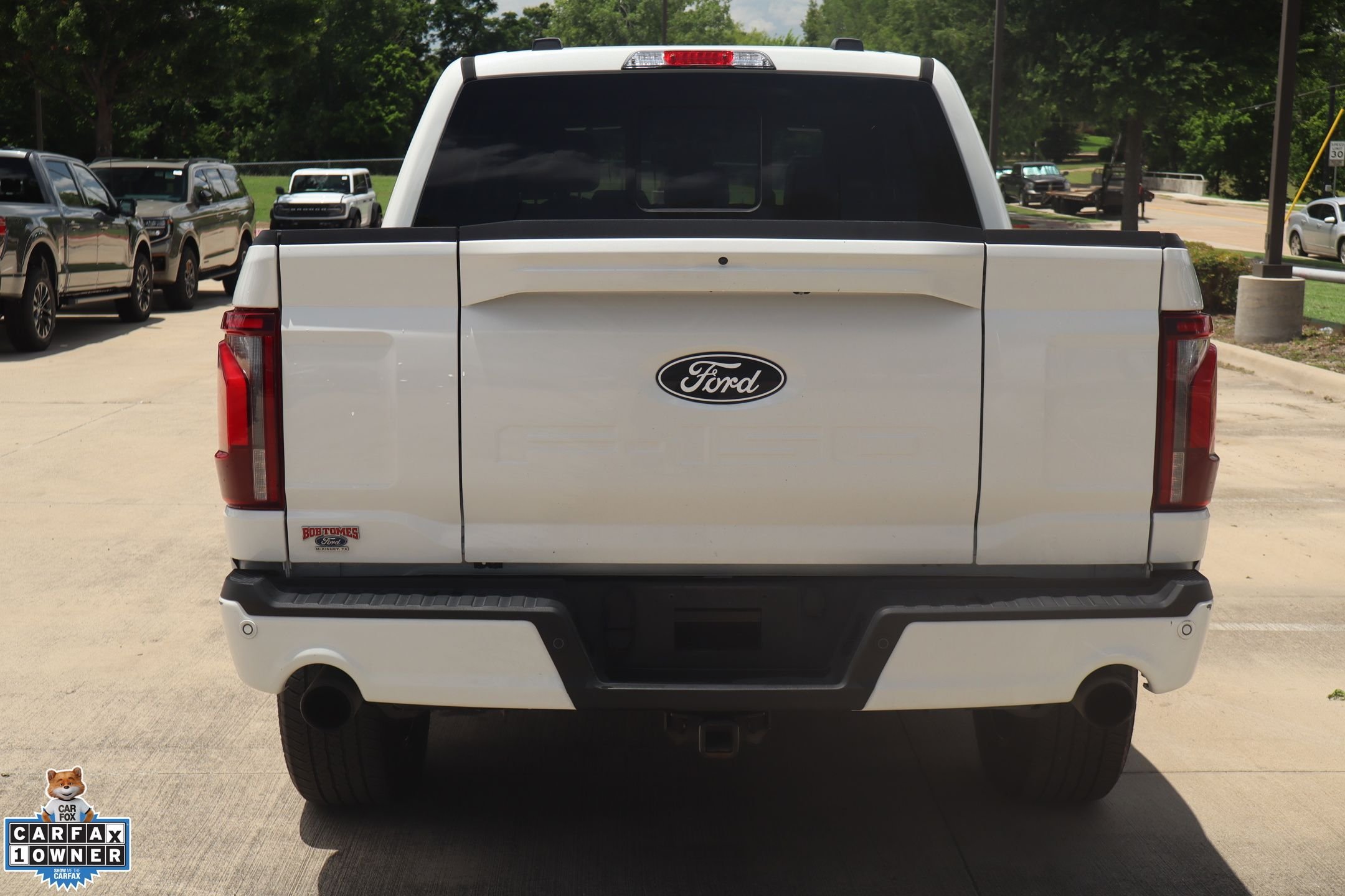 Used 2025 White Ford Lariat image 4