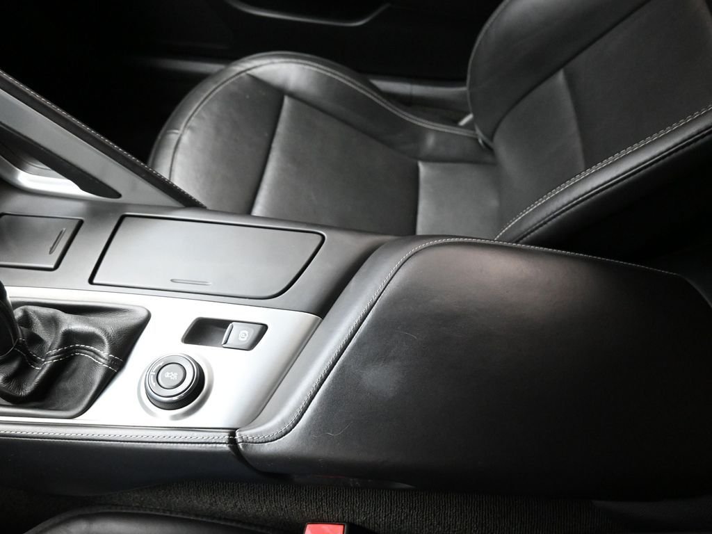 Used 2015 Torch Red Chevrolet Z06 image 18