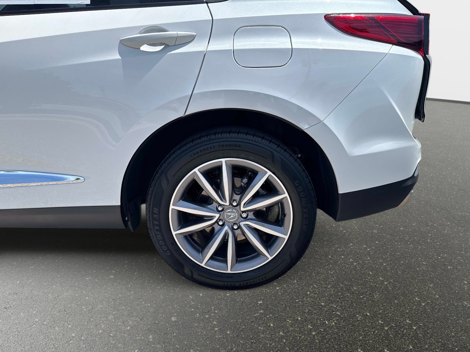 Used 2023  Acura w/Technology Package image 10
