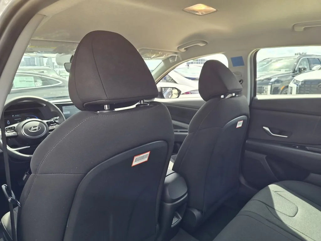 New 2026 White Hyundai SE image 24