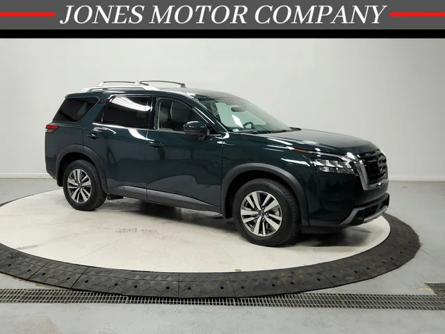 Pre-Owned 2025 Nissan Pathfinder SL