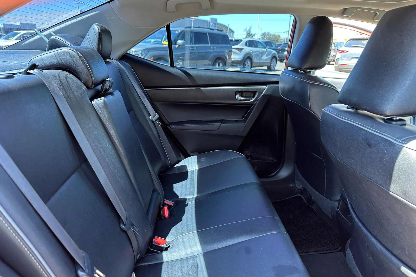 Used 2019 Barcelona Red Metallic Toyota XLE image 14