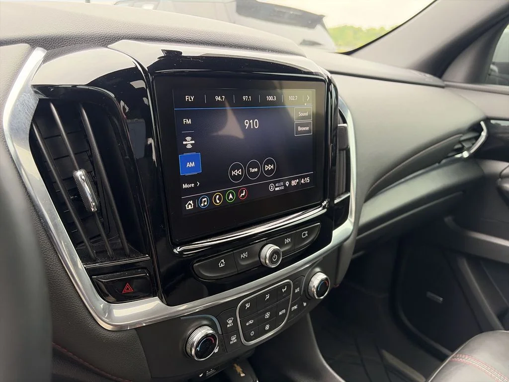 Used 2023 Gray Chevrolet RS image 16