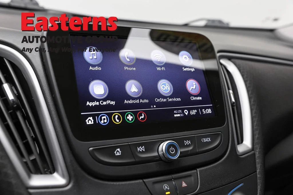 Used 2025 Black Chevrolet LT image 19