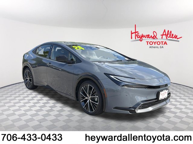 2024 Toyota Prius XLE
