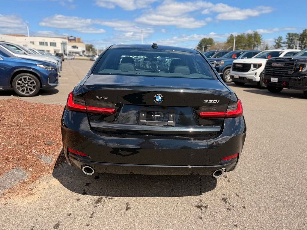 New 2026 Black Sapphire Metallic BMW 330i xDrive image 4