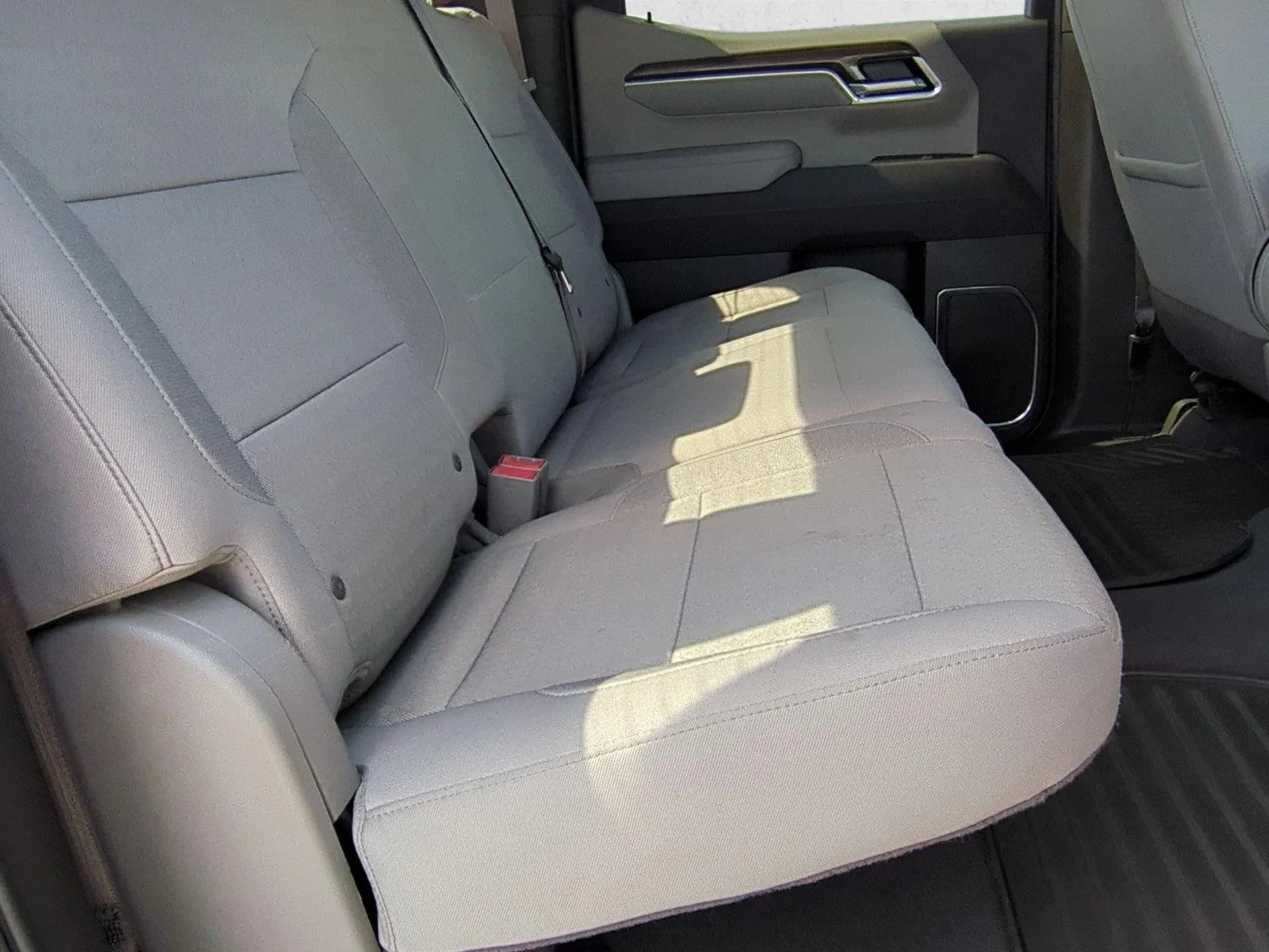 Used 2025 Sterling Gray Metallic Chevrolet LT image 20