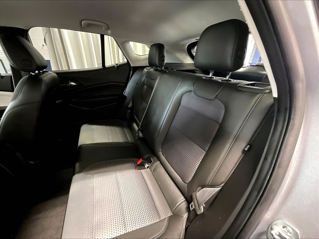 Used 2025 Gray Chevrolet LT image 15