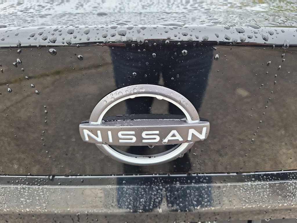 New 2027 Super Black Nissan SV image 5