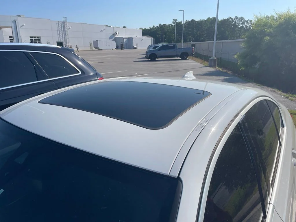 Used 2021 White BMW 330i image 8