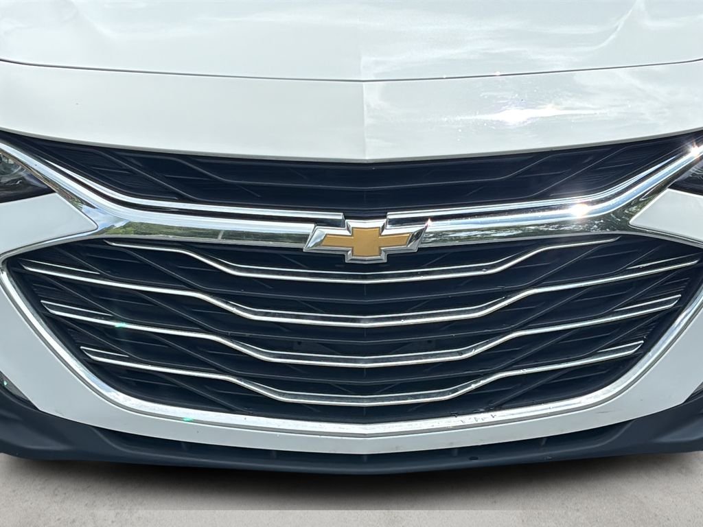 Used 2024 Summit White Chevrolet LT image 42