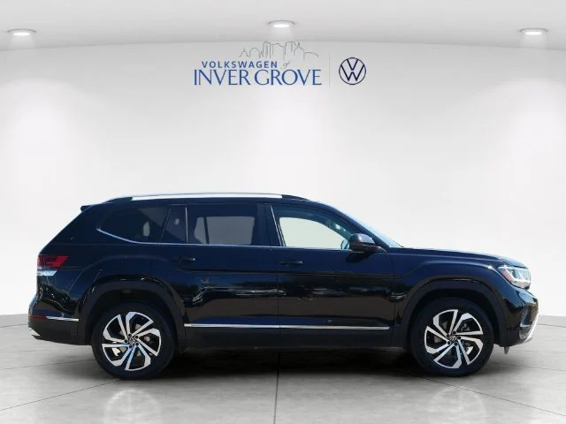 Certified Used 2023 Black Volkswagen SEL image 8