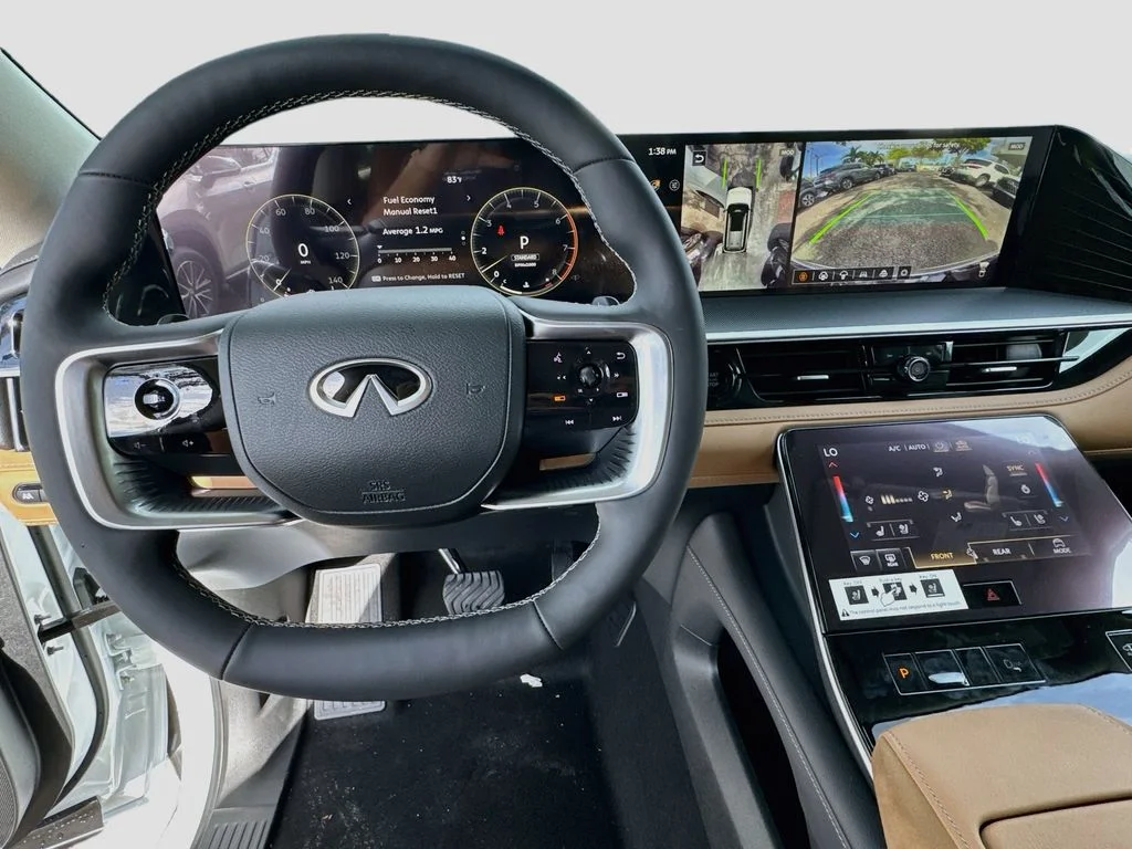 New 2027 RADIANT WHITE INFINITI Luxe 2WD image 11
