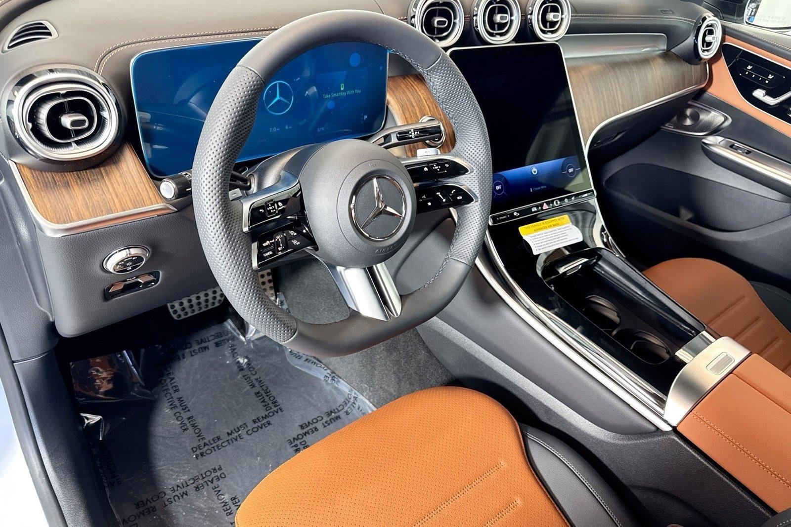 New 2026 Polar White Mercedes-Benz GLC 300 image 9