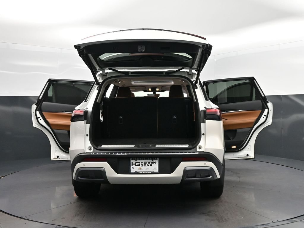 Certified Used 2023 White INFINITI Sensory image 53