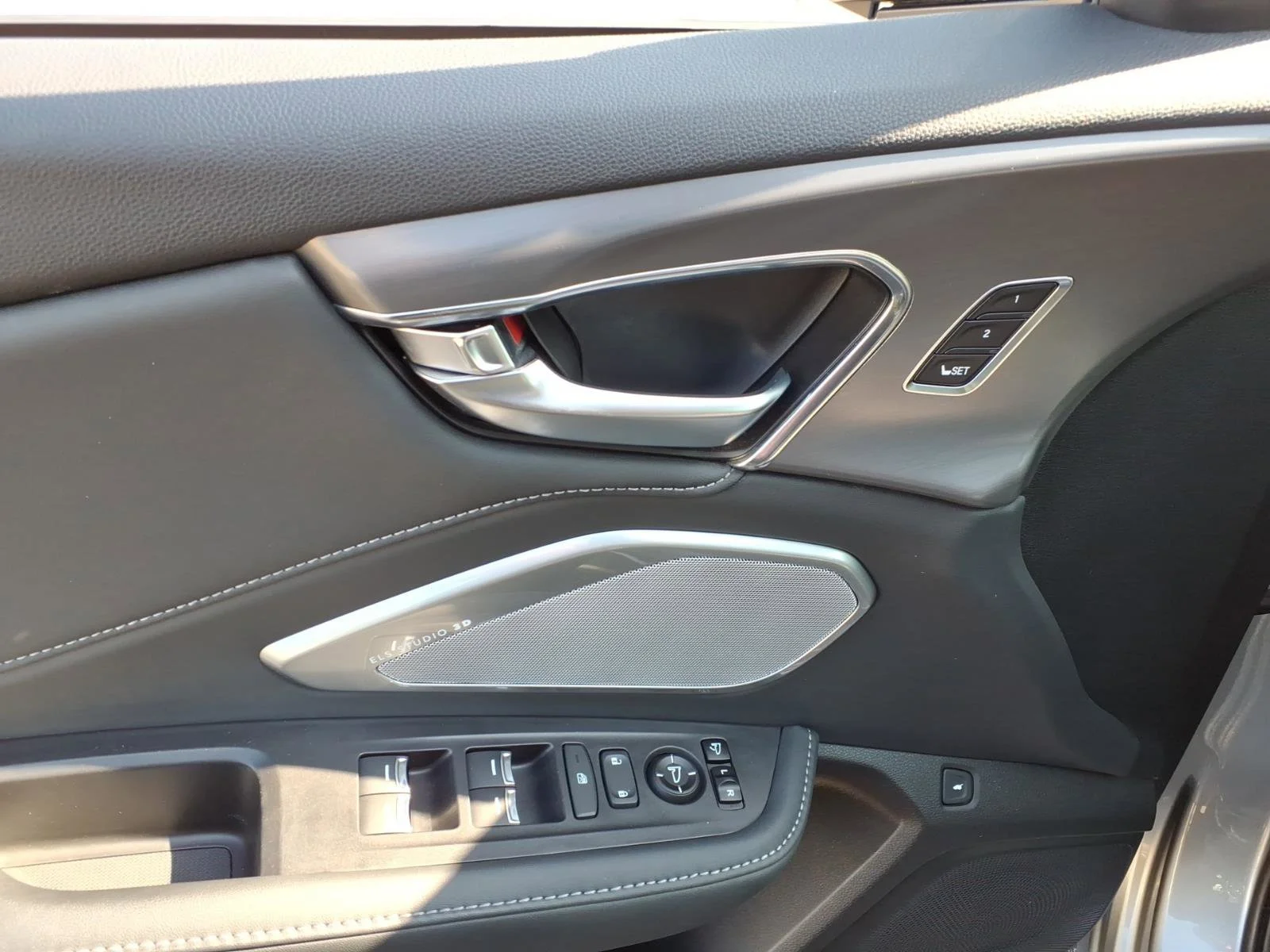 Used 2021 Silver Acura w/A-Spec Package image 16