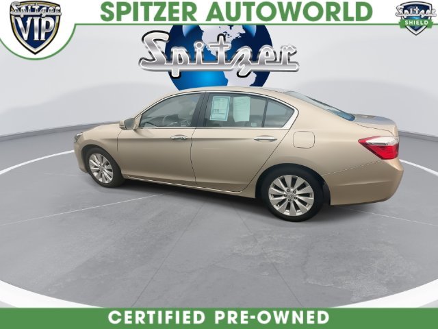 Used 2015 Champagne Frost Pearl Honda EX image 10