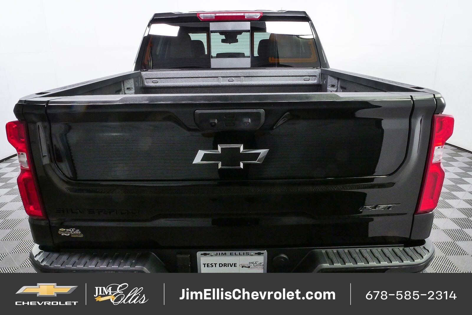 New 2026 Black Chevrolet RST image 28