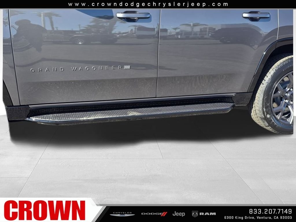 New 2026 Baltic-Gray Metallic Clear-Coat Exterior Paint Jeep Limited Altitude image 10