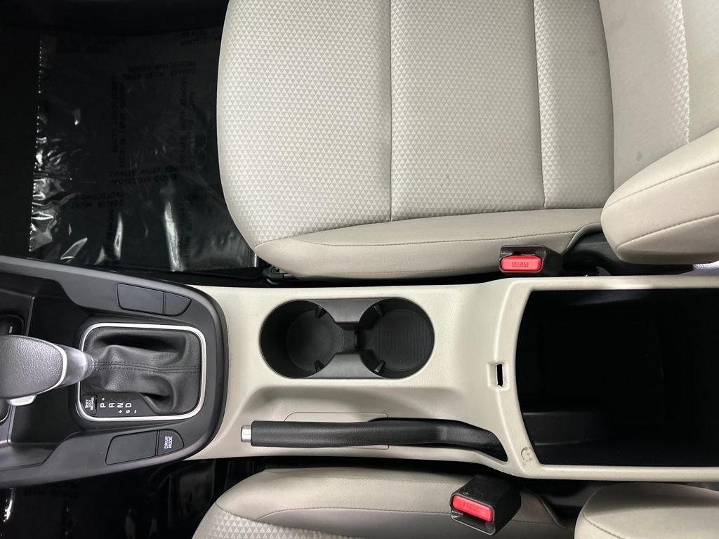 Used 2023 White Kia LX image 15