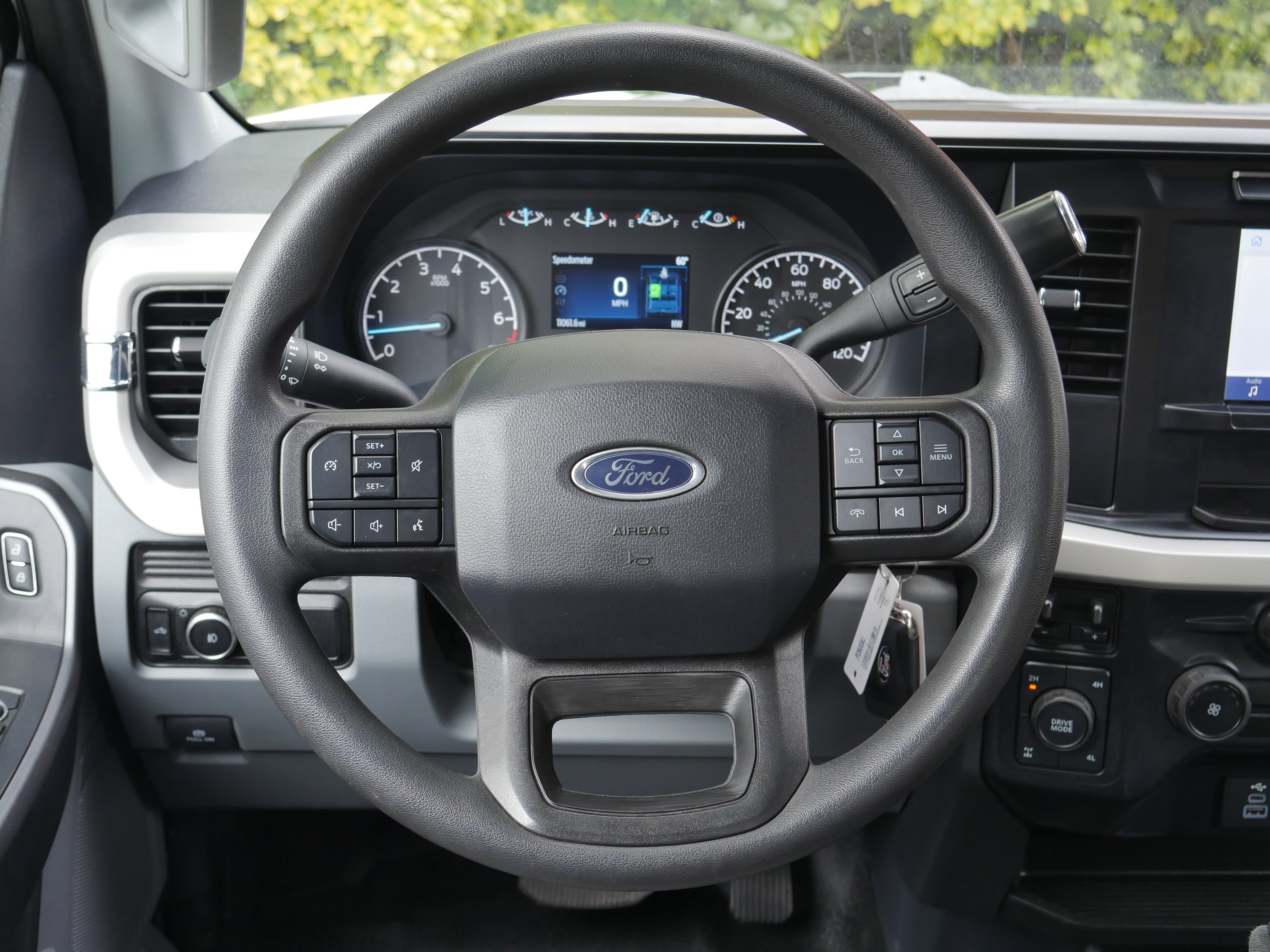 Used 2024 Oxford White Ford XLT image 6