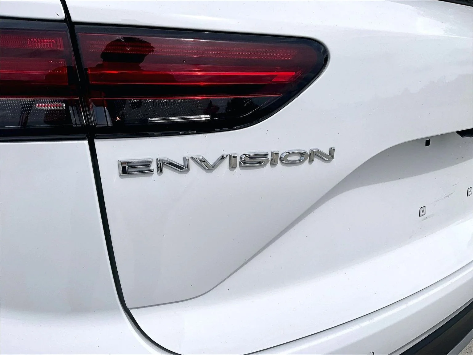 Used 2023 White Buick Preferred image 9