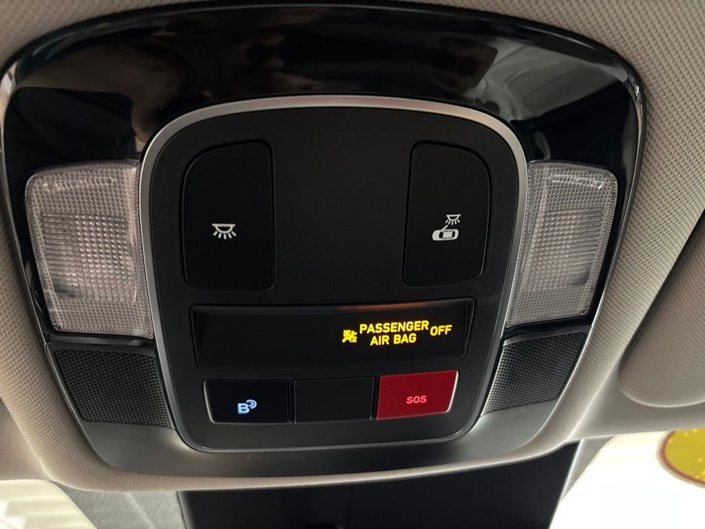 Certified Used 2025 Silver Hyundai SE image 23