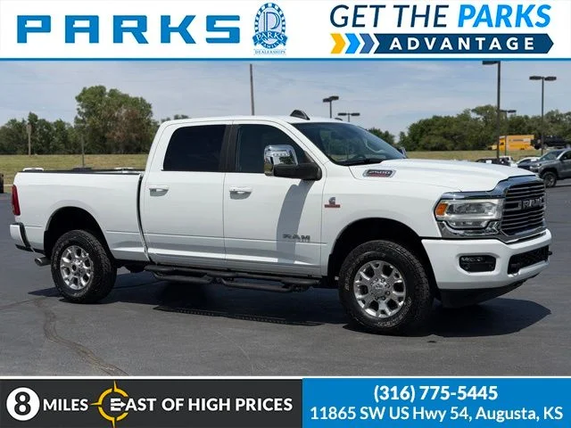 Used 2024 White Ram Laramie image 1