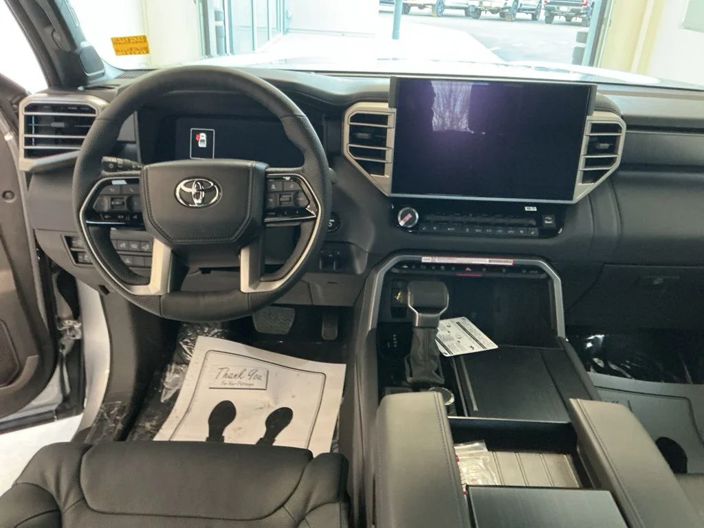 2026 Toyota Tundra Platinum - Photo 13