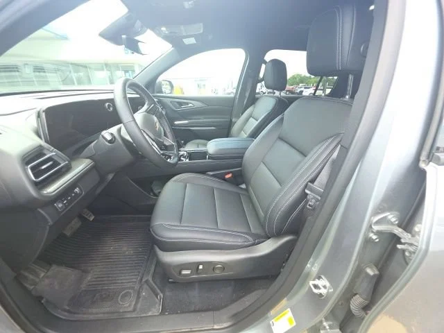 Used 2026 Sterling Gray Metallic Chevrolet LT image 10