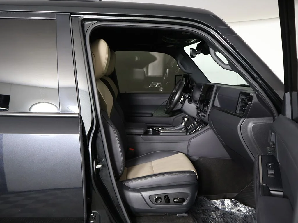 Used 2024 Black Lexus 550 Overtrail+ image 32