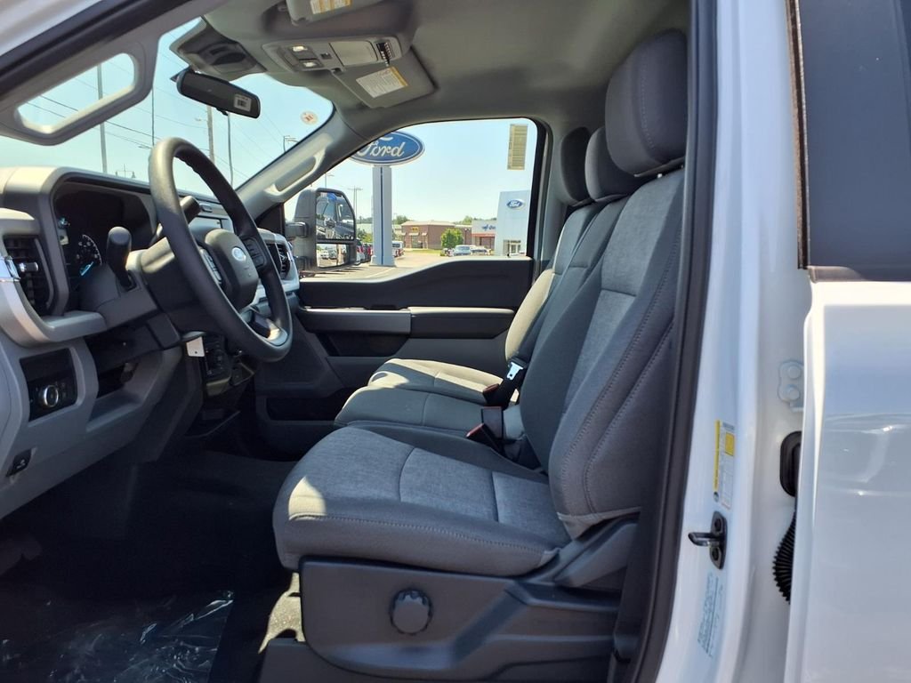 New 2026 Oxford White Ford F-250® XL image 12