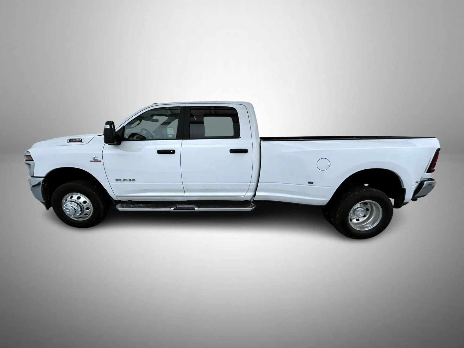 New 2026 White Ram Big Horn image 8