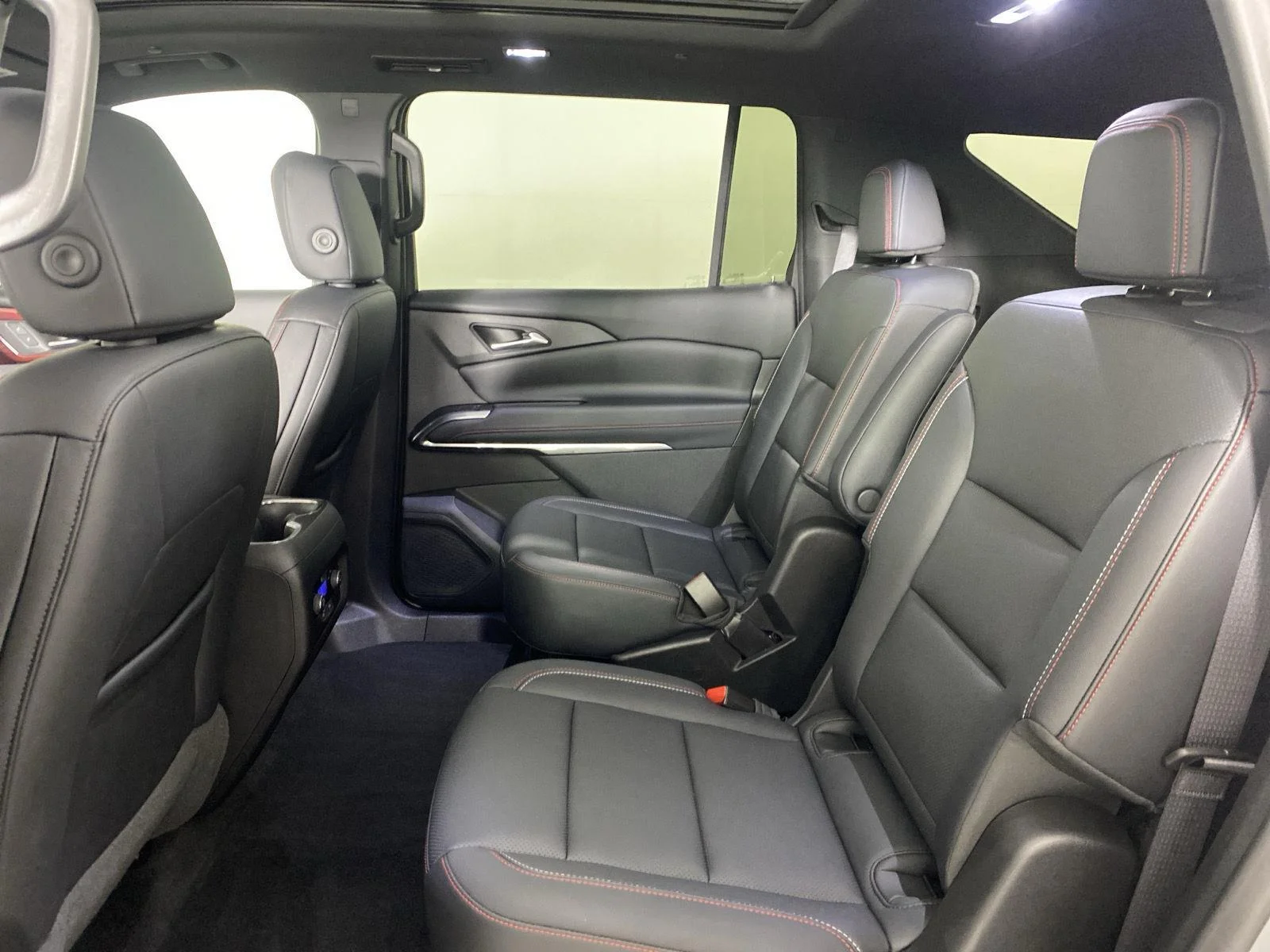 Used 2024 Sterling Gray Metallic Chevrolet Z71 image 25