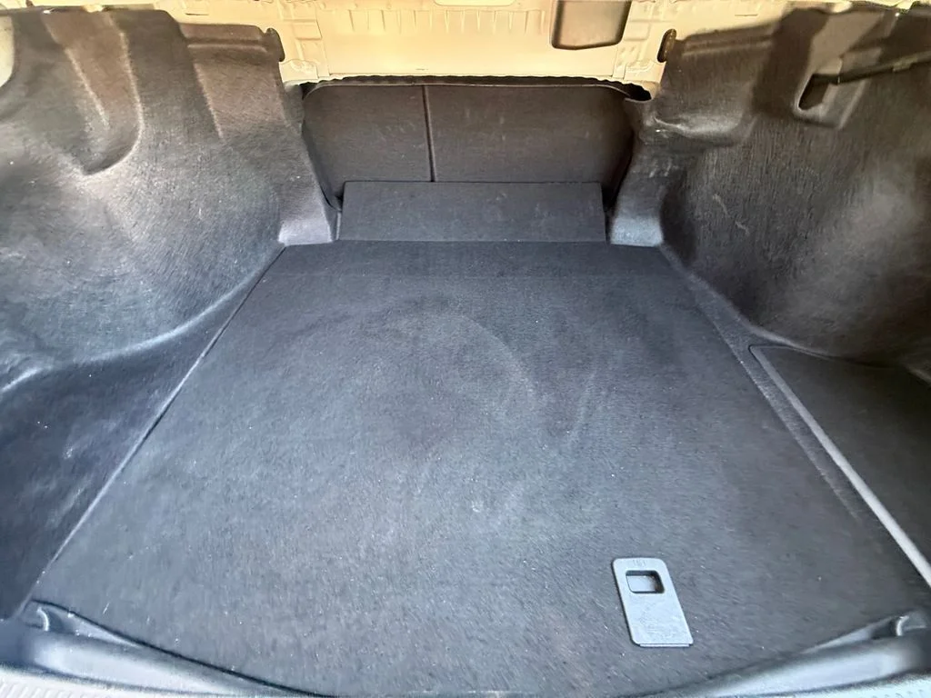 Used 2025  Toyota LE image 19