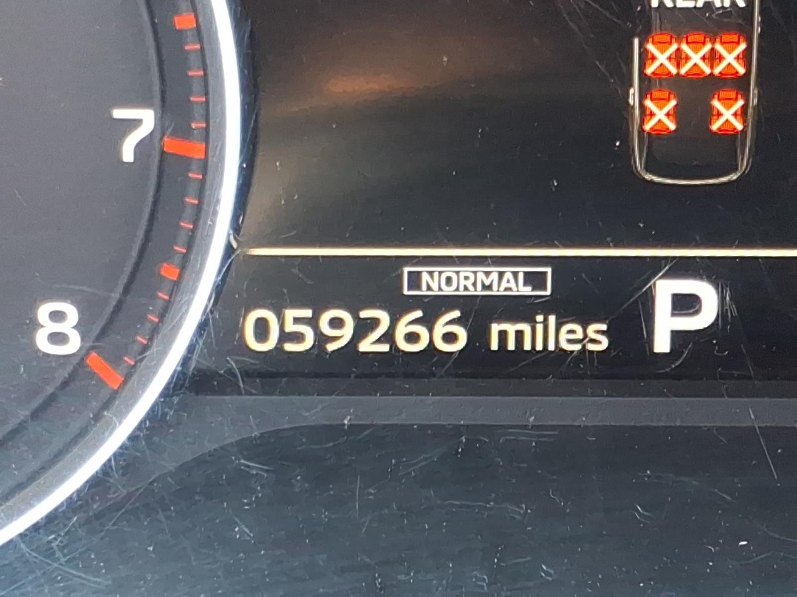 Used 2025  Mitsubishi SE image 30
