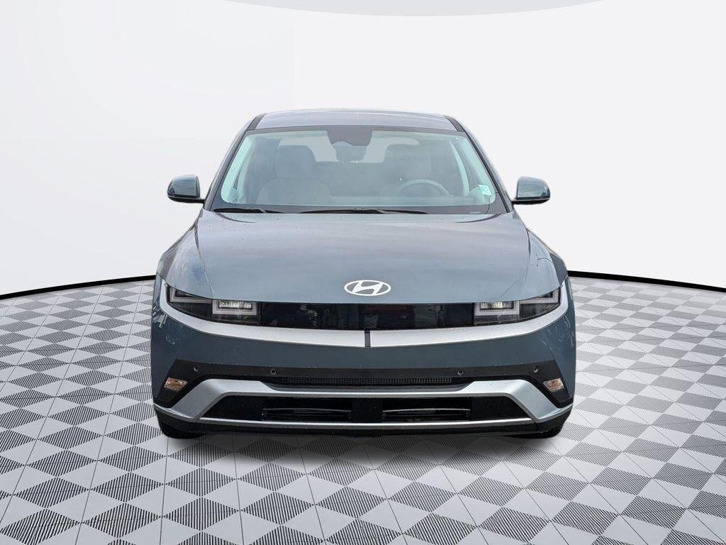 2025 Hyundai IONIQ 5 SE - Photo 8
