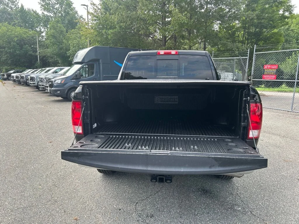Used 2023 Black Ram SLT image 31