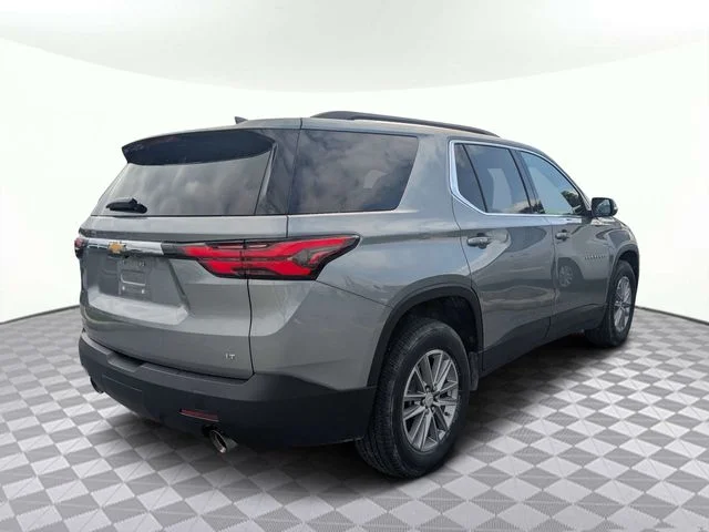 Used 2023 Gray Chevrolet LT image 3