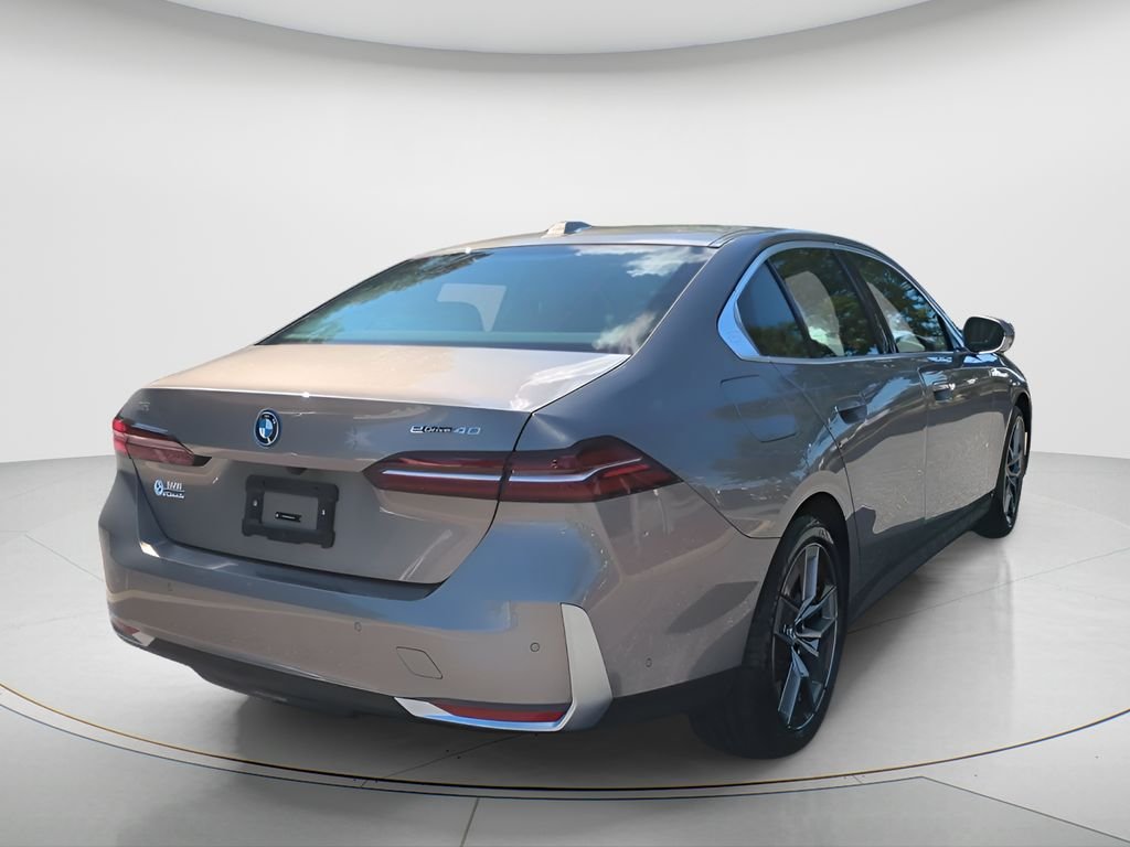 2026 BMW i5 40 - Photo 5