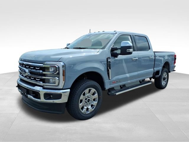 New 2026 Glacier Gray Metallic Tri-Coat Ford Lariat image 2