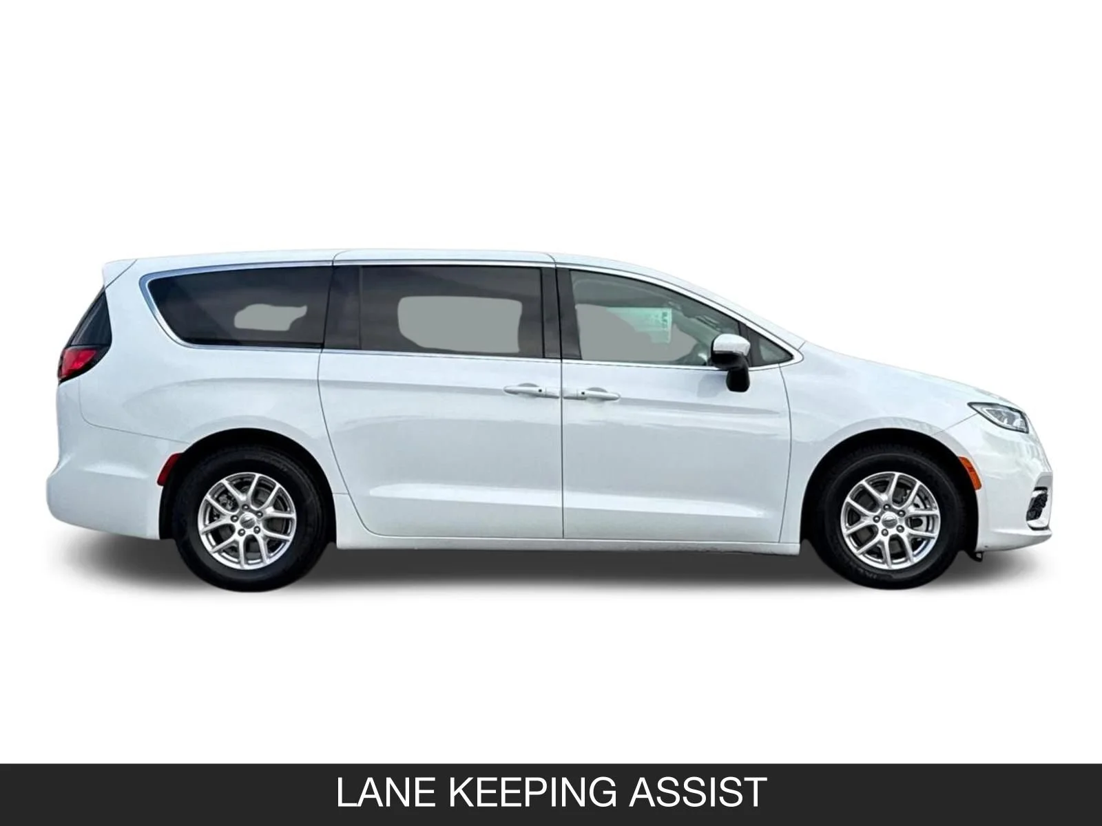 Used 2023 Bright White Clearcoat Chrysler Touring L image 5