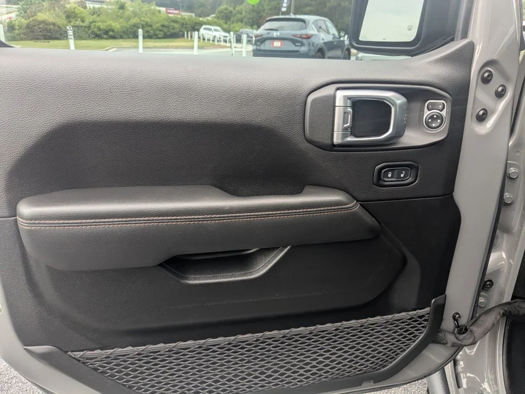 Used 2023 Sting-Gray Clearcoat Jeep Rubicon 392 image 11