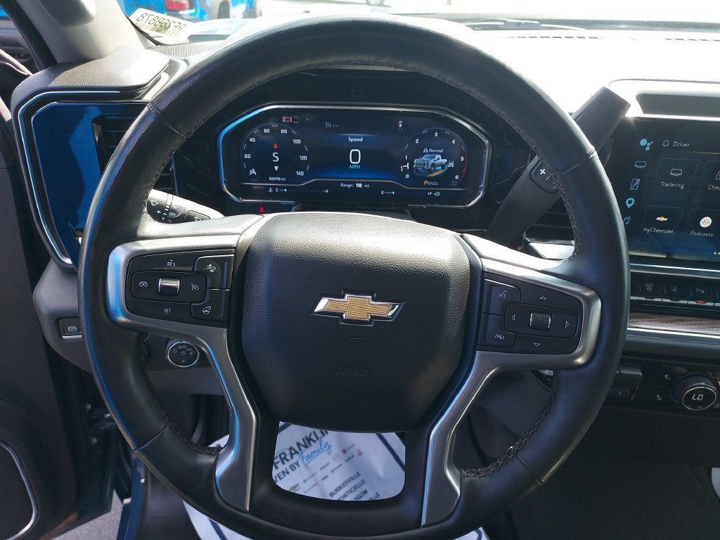 Used 2024 Blue Chevrolet LT image 17